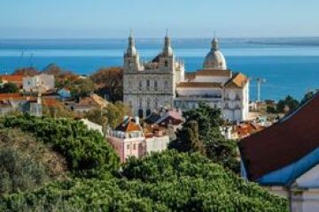 a view of a large building